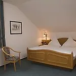 Behre Hotel 3*